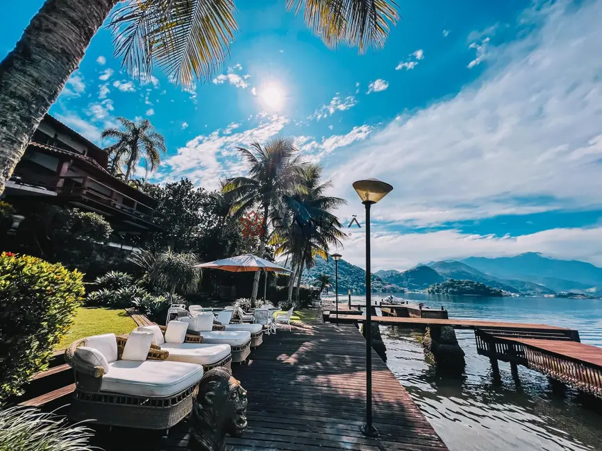 Foto 3 de Casa de Condomínio com 5 quartos à venda, 300m2 em Pontal (Cunhambebe), Angra Dos Reis - RJ