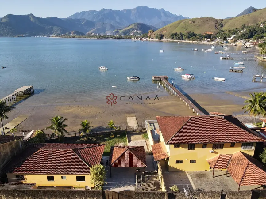 Foto 1 de Casa com 5 quartos à venda, 400m2 em Retiro (Cunhambebe), Angra Dos Reis - RJ