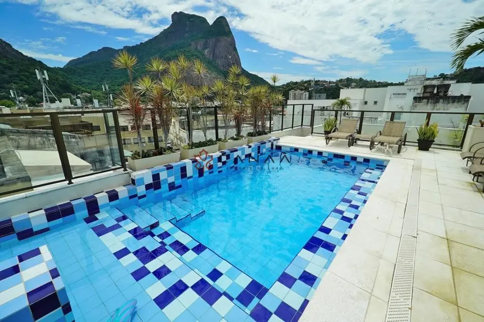 Cobertura com 4 quartos à venda, 400m2 em Barra da Tijuca, Rio De Janeiro - RJ - imagem 8 Foto 8 de Cobertura com 4 quartos à venda, 400m2 em Barra da Tijuca, Rio De Janeiro - RJ