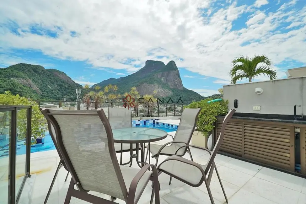 Cobertura com 4 quartos à venda, 400m2 em Barra da Tijuca, Rio De Janeiro - RJ - imagem 3 Foto 3 de Cobertura com 4 quartos à venda, 400m2 em Barra da Tijuca, Rio De Janeiro - RJ