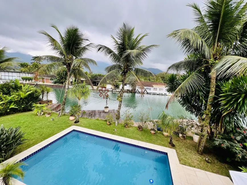 Foto 5 de Casa de Condomínio com 6 quartos à venda, 400m2 em Frade (Cunhambebe), Angra Dos Reis - RJ