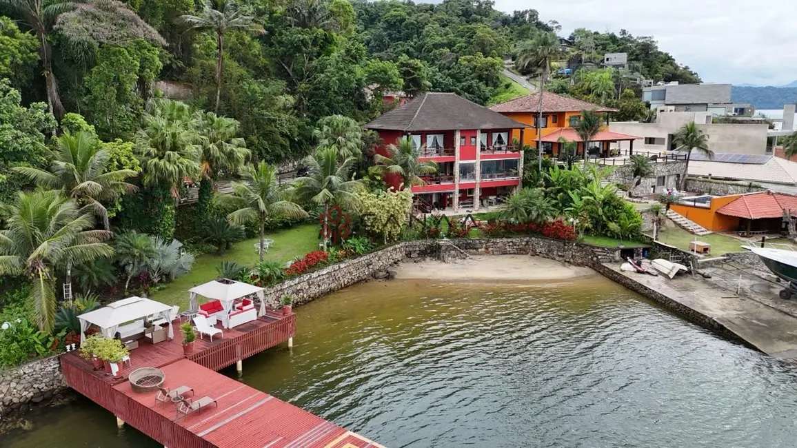 Foto 9 de Casa de Condomínio com 6 quartos à venda, 500m2 em Bracuí (Cunhambebe), Angra Dos Reis - RJ