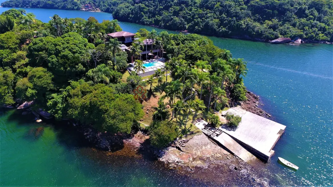 Casa com 5 quartos para alugar, 750m2 em Frade (Cunhambebe), Angra Dos Reis - RJ - imagem 7 Foto 7 de Casa com 5 quartos para alugar, 750m2 em Frade (Cunhambebe), Angra Dos Reis - RJ