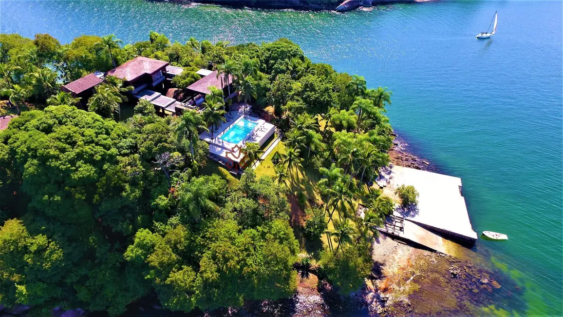 Casa com 5 quartos para alugar, 750m2 em Frade (Cunhambebe), Angra Dos Reis - RJ - imagem 8 Foto 8 de Casa com 5 quartos para alugar, 750m2 em Frade (Cunhambebe), Angra Dos Reis - RJ