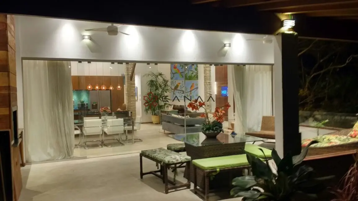 Foto 7 de Casa com 14 quartos à venda, 1200m2 em Piraquara (Cunhambebe), Angra Dos Reis - RJ