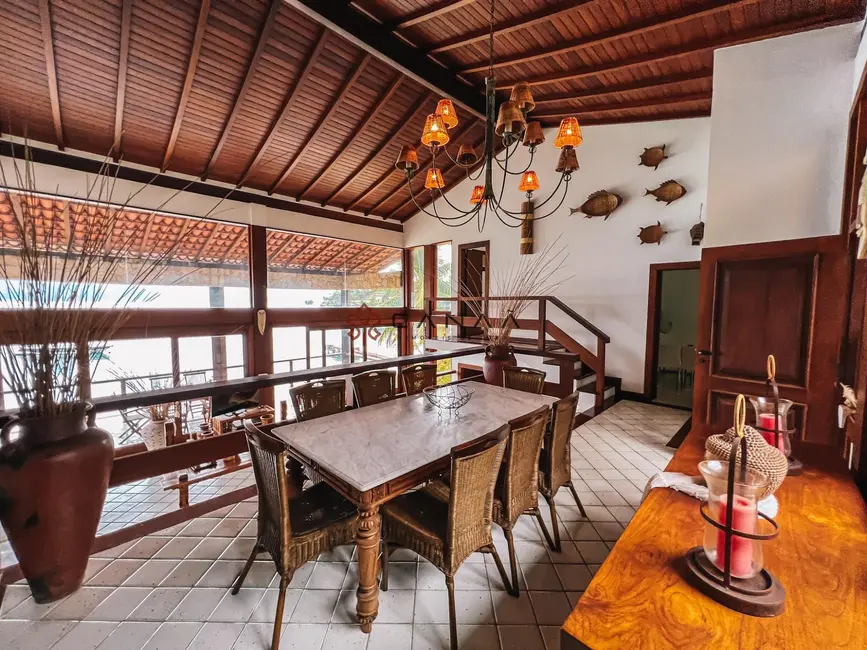 Foto 9 de Casa com 8 quartos à venda, 500m2 em Mombaça, Angra Dos Reis - RJ