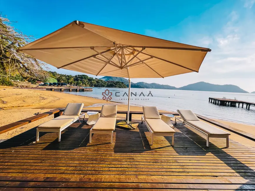 Casa com 8 quartos para alugar, 387m2 em Vila Velha, Angra Dos Reis - RJ - imagem 7 Foto 7 de Casa com 8 quartos para alugar, 387m2 em Vila Velha, Angra Dos Reis - RJ