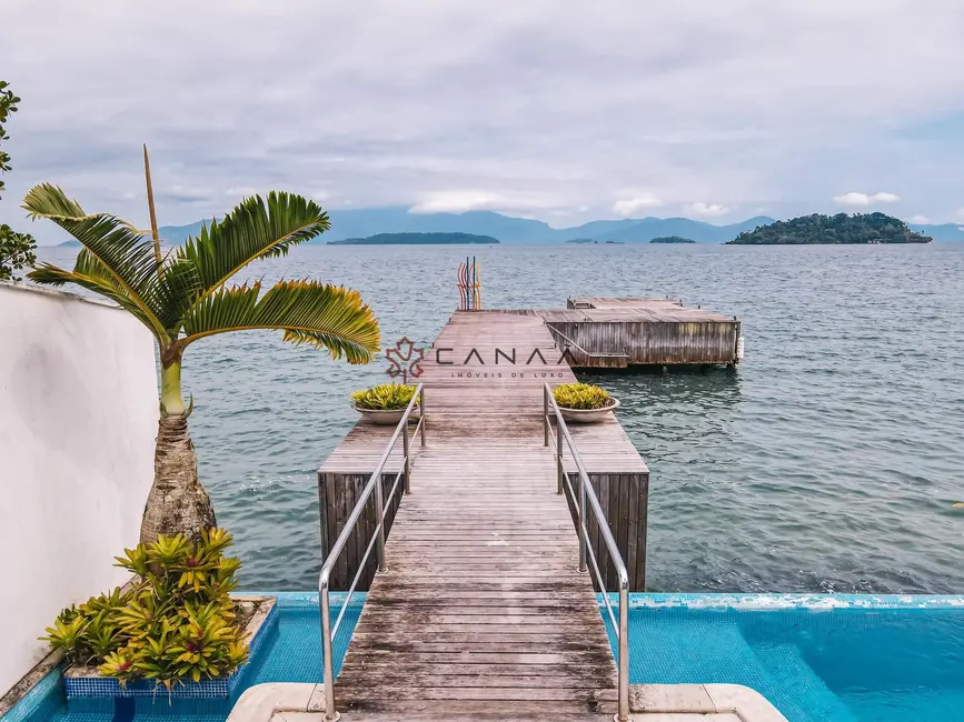 Foto 2 de Casa com 6 quartos para alugar, 600m2 em Vila Velha, Angra Dos Reis - RJ