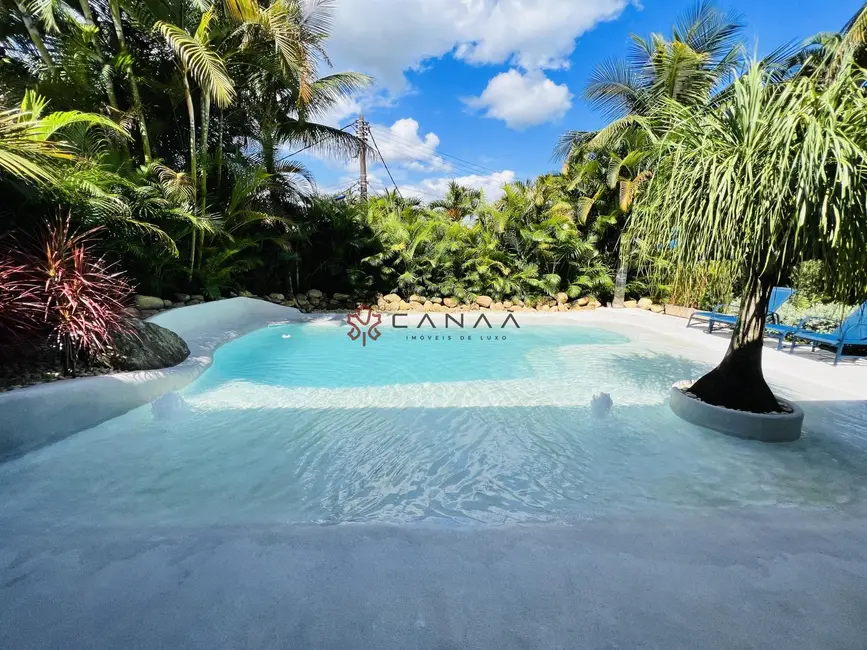 Foto 1 de Casa de Condomínio com 8 quartos à venda, 500m2 em Mombaça, Angra Dos Reis - RJ