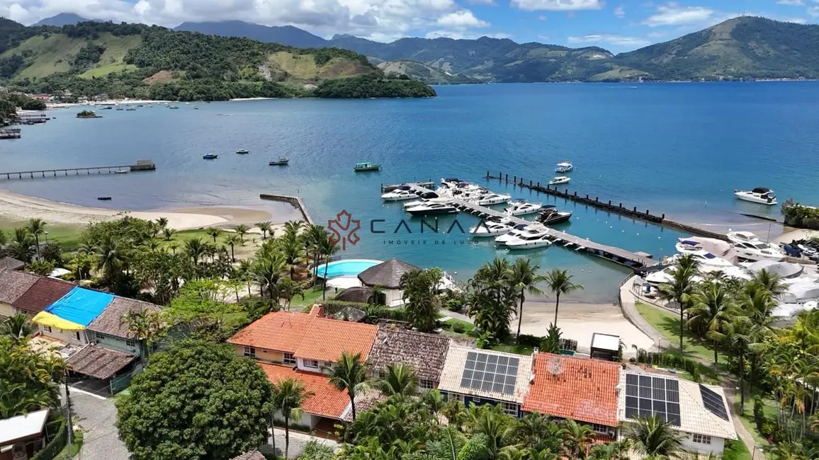 Casa de Condomínio com 8 quartos à venda, 500m2 em Mombaça, Angra Dos Reis - RJ - imagem 2 Foto 2 de Casa de Condomínio com 8 quartos à venda, 500m2 em Mombaça, Angra Dos Reis - RJ