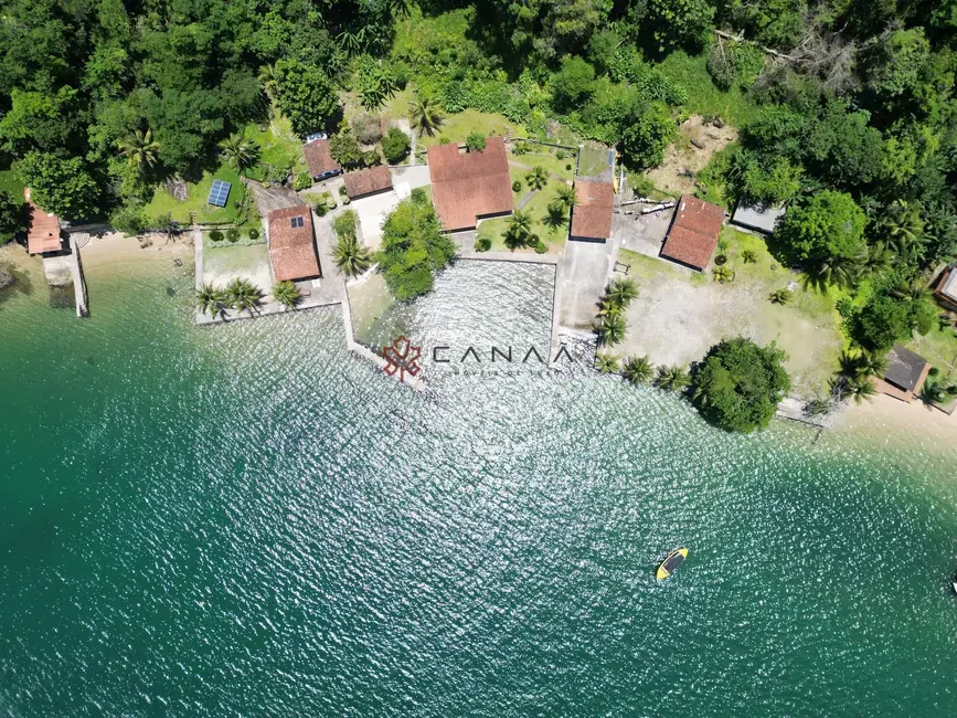 Foto 3 de Casa com 7 quartos à venda, 400m2 em Pontal do Partido (Cunhambebe), Angra Dos Reis - RJ