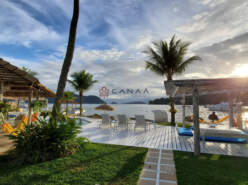 Foto 3 de Casa com 10 quartos à venda, 491m2 em Vila Velha, Angra Dos Reis - RJ