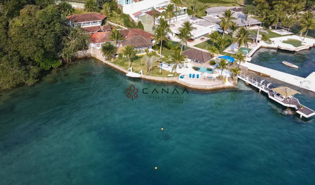 Foto 2 de Casa com 10 quartos à venda, 491m2 em Vila Velha, Angra Dos Reis - RJ