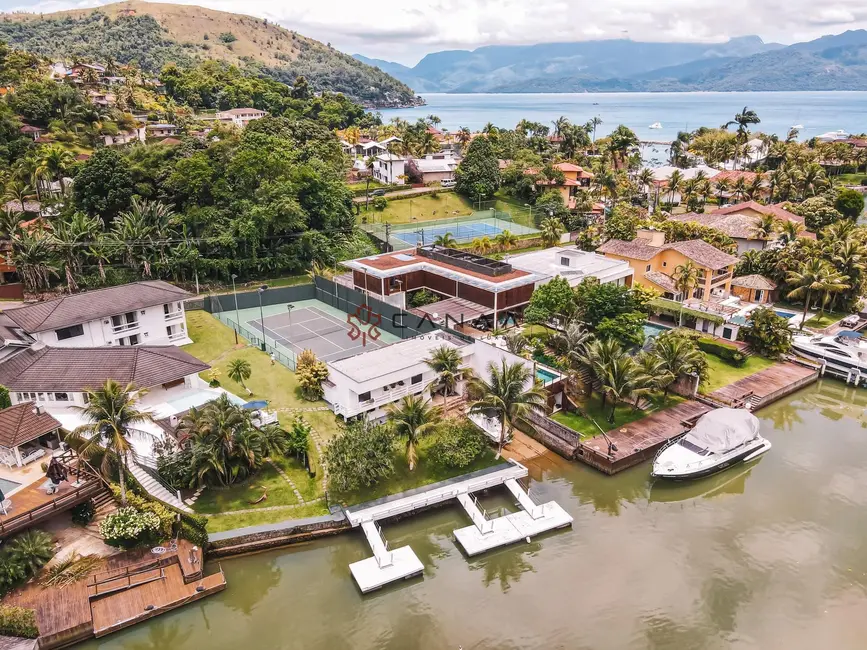 Foto 1 de Casa de Condomínio com 9 quartos à venda, 700m2 em Portogalo, Angra Dos Reis - RJ