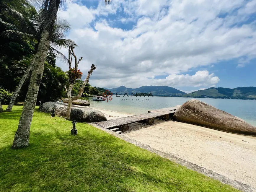 Foto 1 de Casa de Condomínio com 5 quartos à venda, 600m2 em Gambôa do Belém (Cunhambebe), Angra Dos Reis - RJ
