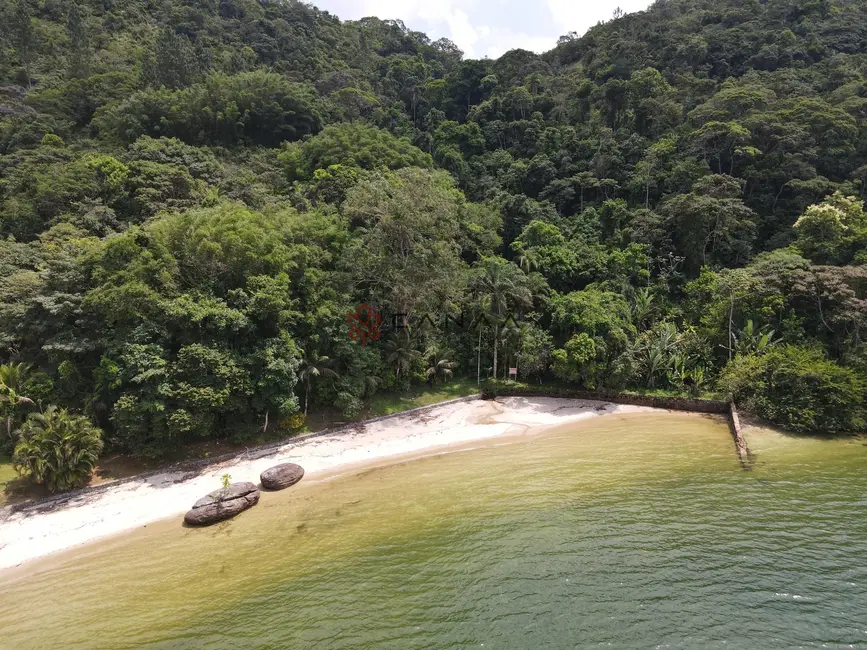 Foto 1 de Terreno / Lote à venda, 6000m2 em Gambôa do Belém (Cunhambebe), Angra Dos Reis - RJ