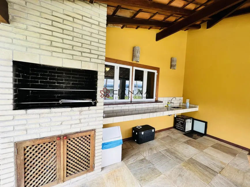 Foto 8 de Casa com 4 quartos à venda, 500m2 em Retiro (Cunhambebe), Angra Dos Reis - RJ