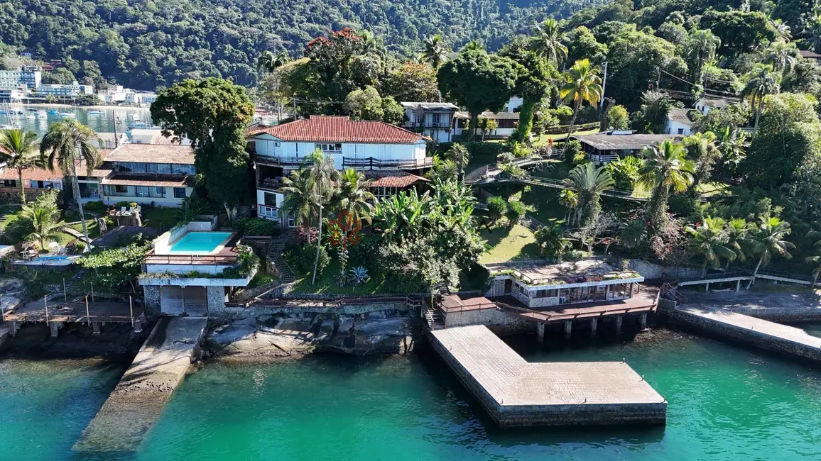 Foto 3 de Casa com 5 quartos à venda, 1000m2 em Vila Velha, Angra Dos Reis - RJ