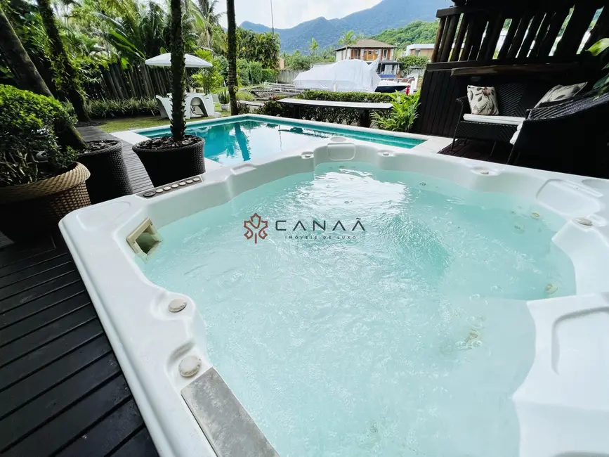 Foto 6 de Casa de Condomínio com 8 quartos à venda, 500m2 em Frade (Cunhambebe), Angra Dos Reis - RJ