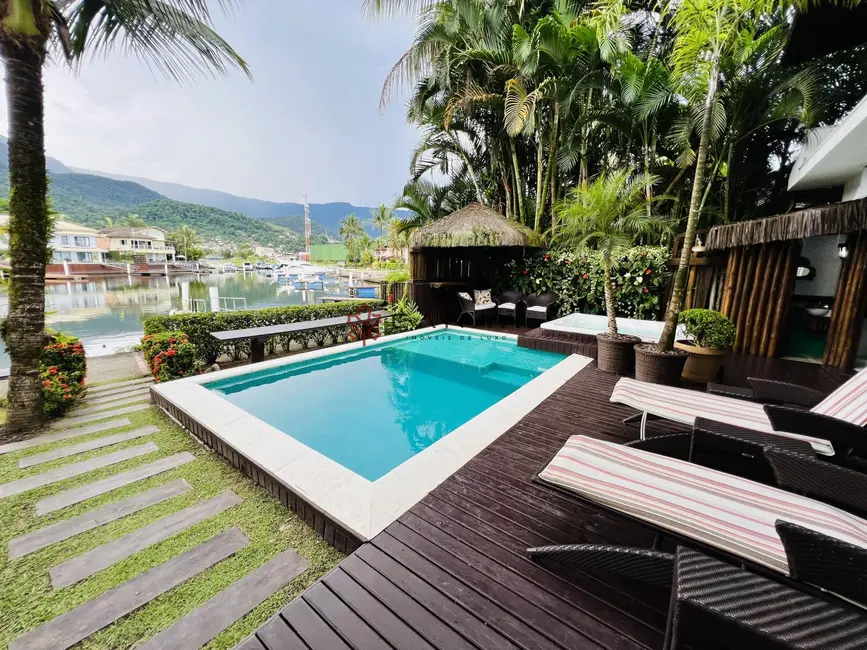 Foto 5 de Casa de Condomínio com 8 quartos à venda, 500m2 em Frade (Cunhambebe), Angra Dos Reis - RJ