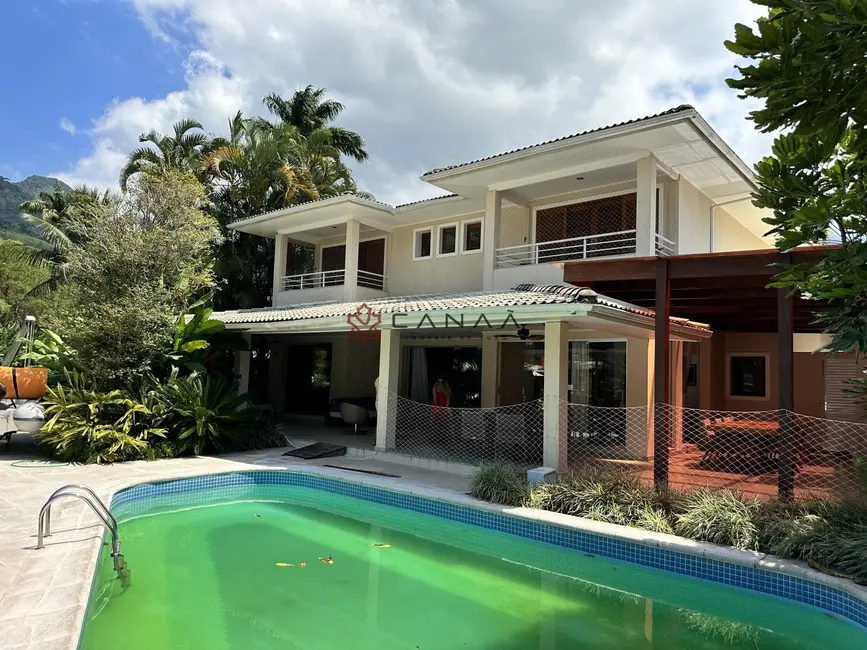 Foto 3 de Casa de Condomínio com 5 quartos à venda, 400m2 em Frade (Cunhambebe), Angra Dos Reis - RJ