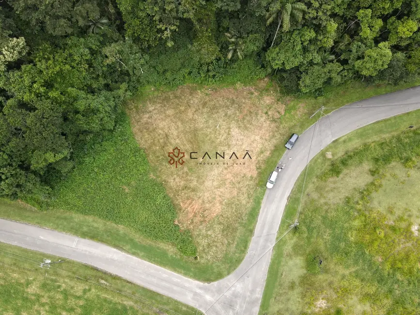 Foto 1 de Terreno / Lote à venda, 1700m2 em Mangaratiba - RJ