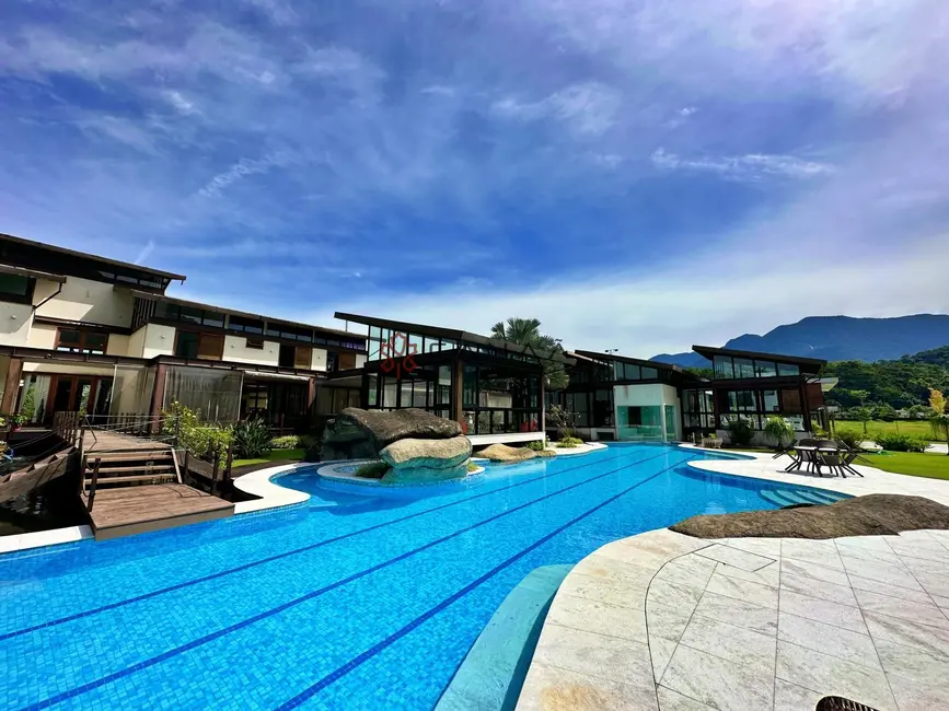 Foto 1 de Casa de Condomínio com 12 quartos à venda, 2000m2 em Mangaratiba - RJ