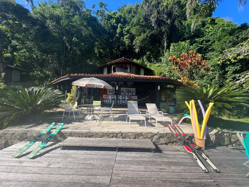 Foto 5 de Casa com 6 quartos à venda, 350m2 em Angra Dos Reis - RJ