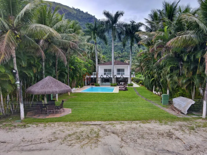 Foto 3 de Casa com 5 quartos à venda, 600m2 em Retiro (Cunhambebe), Angra Dos Reis - RJ