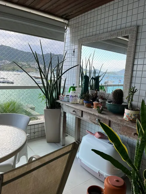 Foto 2 de Cobertura com 4 quartos à venda, 200m2 em Marinas, Angra Dos Reis - RJ