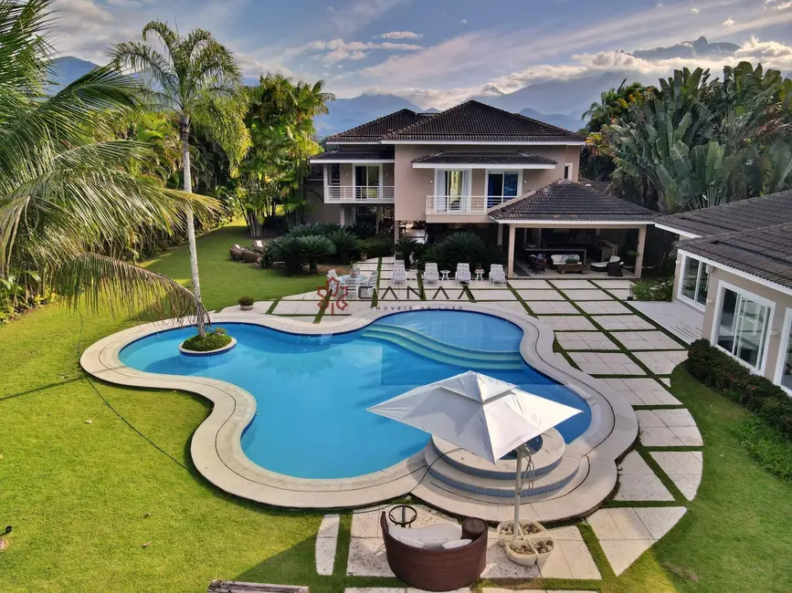 Casa de Condomínio com 6 quartos à venda, 700m2 em Mangaratiba - RJ - imagem 4 Foto 4 de Casa de Condomínio com 6 quartos à venda, 700m2 em Mangaratiba - RJ