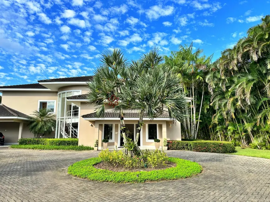 Casa de Condomínio com 6 quartos à venda, 700m2 em Mangaratiba - RJ - imagem 6 Foto 6 de Casa de Condomínio com 6 quartos à venda, 700m2 em Mangaratiba - RJ