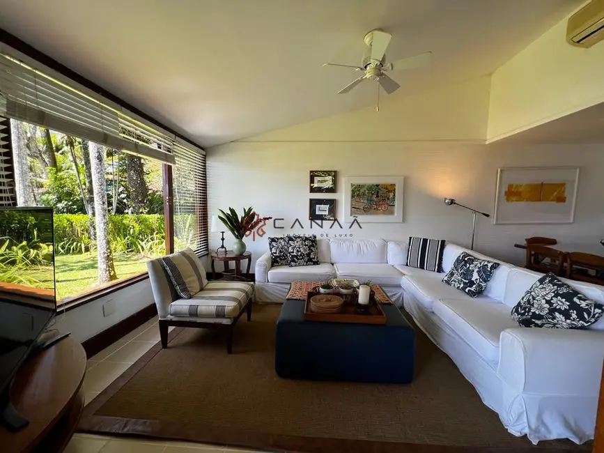 Foto 5 de Casa de Condomínio com 3 quartos à venda, 150m2 em Retiro (Cunhambebe), Angra Dos Reis - RJ