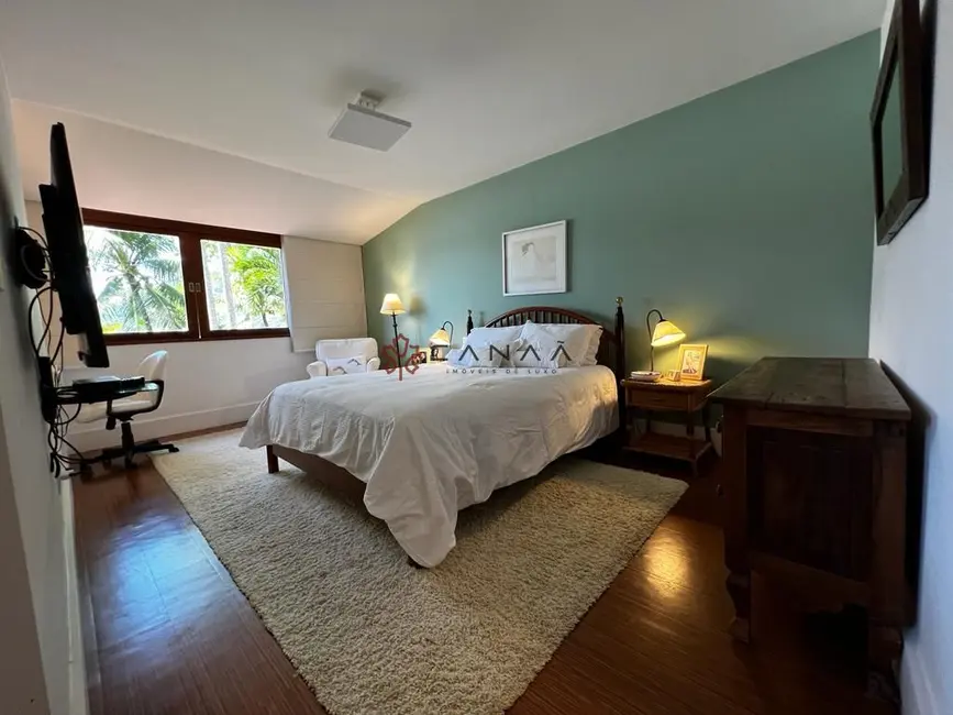 Foto 9 de Casa de Condomínio com 3 quartos à venda, 150m2 em Retiro (Cunhambebe), Angra Dos Reis - RJ