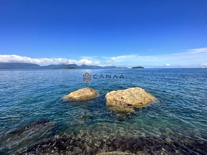 Casa com 4 quartos à venda, 700m2 em Angra Dos Reis - RJ - imagem 7 Foto 7 de Casa com 4 quartos à venda, 700m2 em Angra Dos Reis - RJ