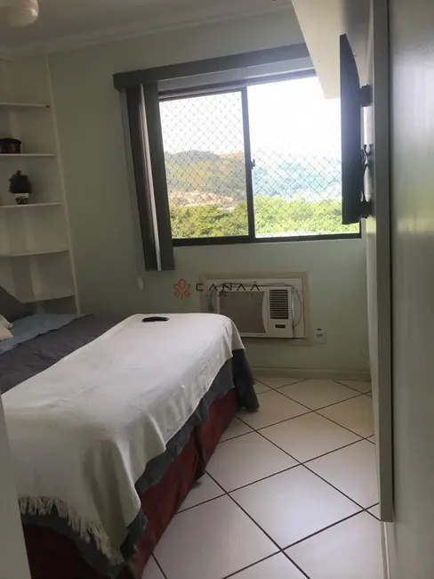 Foto 4 de Cobertura com 3 quartos à venda, 180m2 em Parque das Palmeiras, Angra Dos Reis - RJ