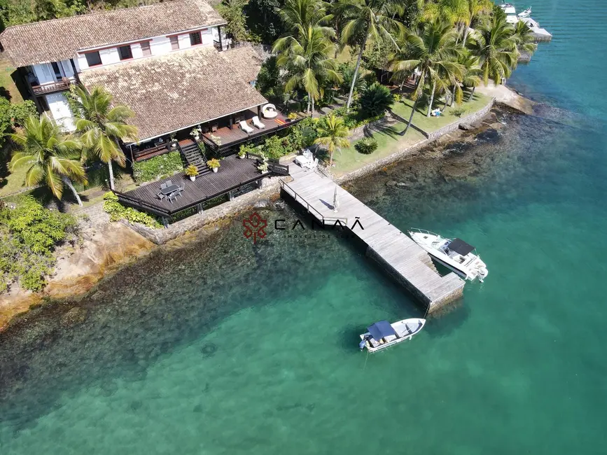 Foto 1 de Casa com 6 quartos à venda, 550m2 em Angra Dos Reis - RJ