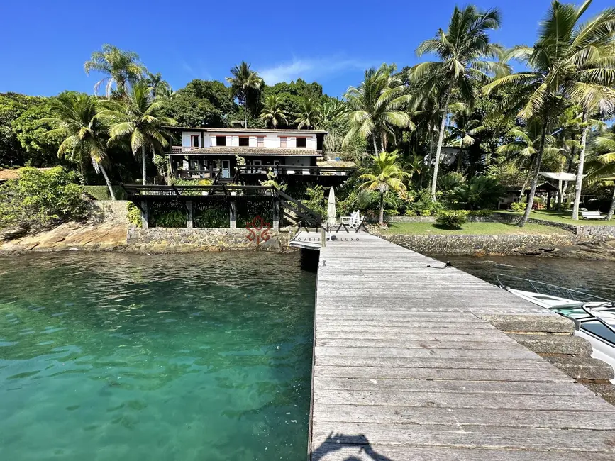 Foto 2 de Casa com 6 quartos à venda, 550m2 em Angra Dos Reis - RJ