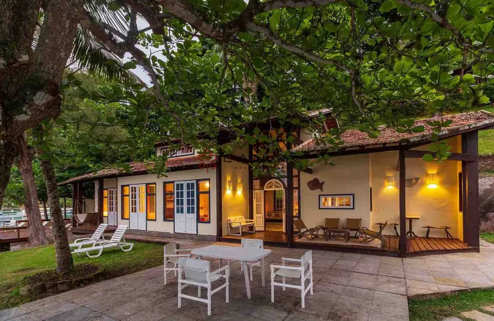 Foto 6 de Casa com 5 quartos à venda, 450m2 em Angra Dos Reis - RJ