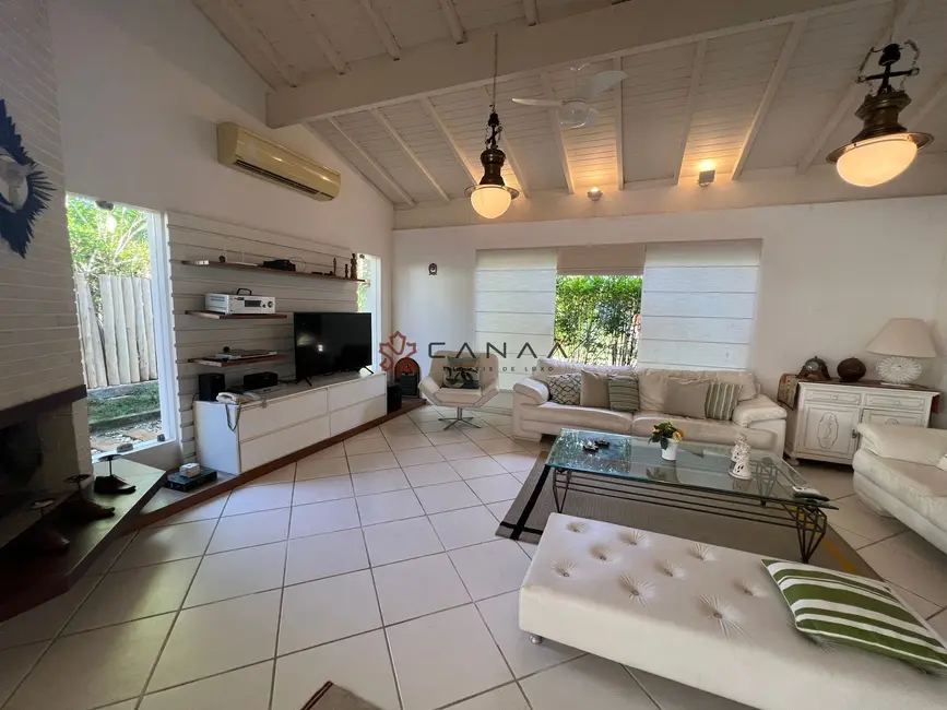 Foto 5 de Casa de Condomínio com 5 quartos à venda, 400m2 em Pontal (Cunhambebe), Angra Dos Reis - RJ