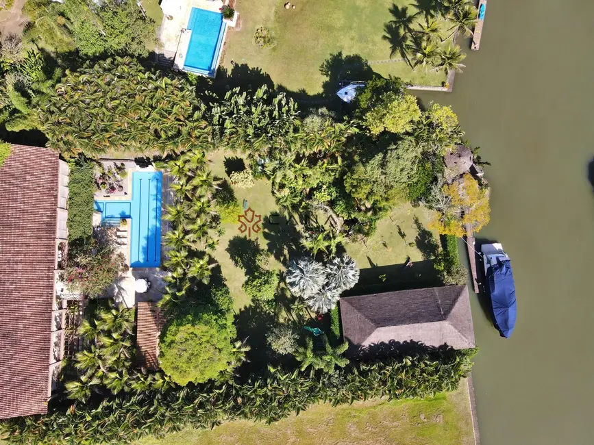 Casa de Condomínio com 5 quartos para alugar, 1000m2 em Mangaratiba - RJ - imagem 6 Foto 6 de Casa de Condomínio com 5 quartos para alugar, 1000m2 em Mangaratiba - RJ