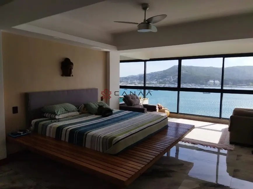 Foto 6 de Casa de Condomínio com 2 quartos à venda, 400m2 em Centro, Arraial Do Cabo - RJ