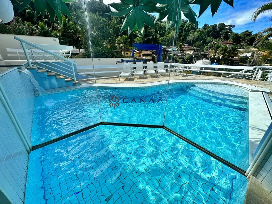 Casa de Condomínio com 7 quartos à venda, 800m2 em Portogalo, Angra Dos Reis - RJ - imagem 3 Foto 3 de Casa de Condomínio com 7 quartos à venda, 800m2 em Portogalo, Angra Dos Reis - RJ