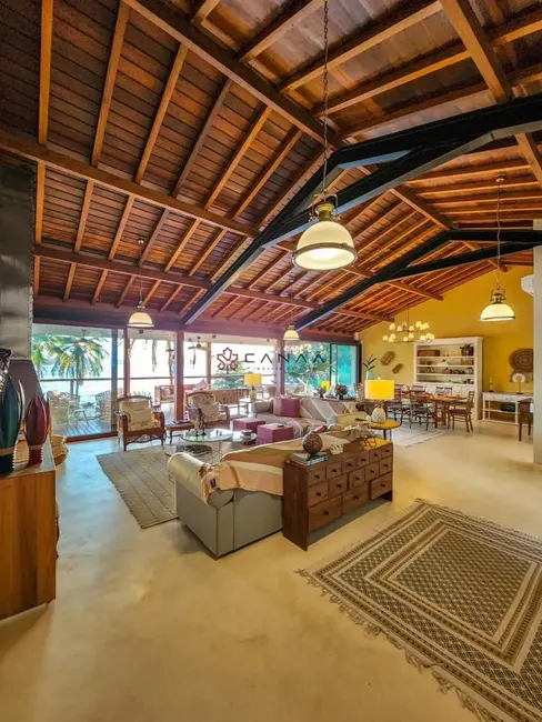 Casa com 10 quartos para alugar, 700m2 em Vila Velha, Angra Dos Reis - RJ - imagem 7 Foto 7 de Casa com 10 quartos para alugar, 700m2 em Vila Velha, Angra Dos Reis - RJ