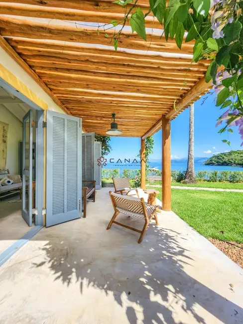 Casa com 10 quartos para alugar, 700m2 em Vila Velha, Angra Dos Reis - RJ - imagem 6 Foto 6 de Casa com 10 quartos para alugar, 700m2 em Vila Velha, Angra Dos Reis - RJ