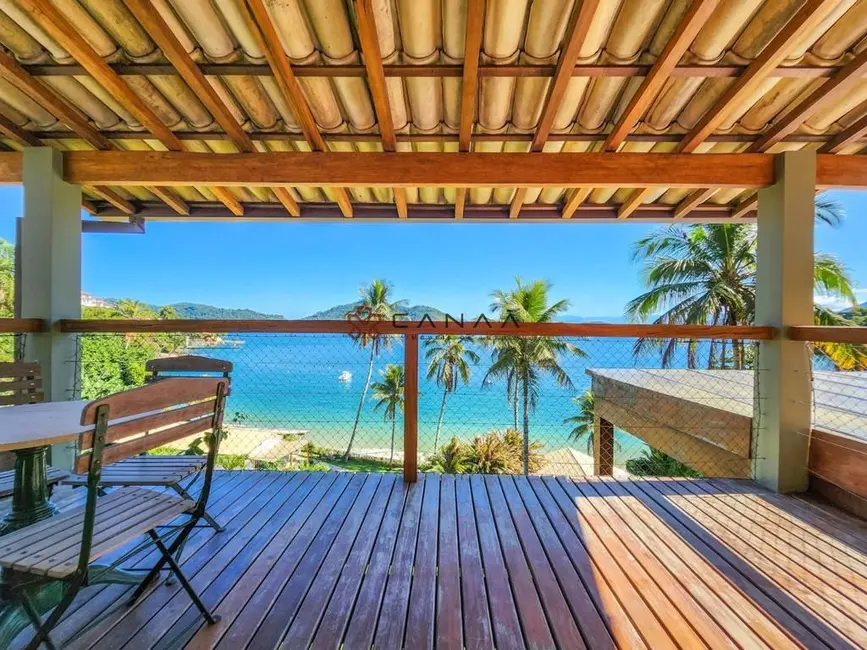 Casa com 10 quartos para alugar, 700m2 em Vila Velha, Angra Dos Reis - RJ - imagem 4 Foto 4 de Casa com 10 quartos para alugar, 700m2 em Vila Velha, Angra Dos Reis - RJ
