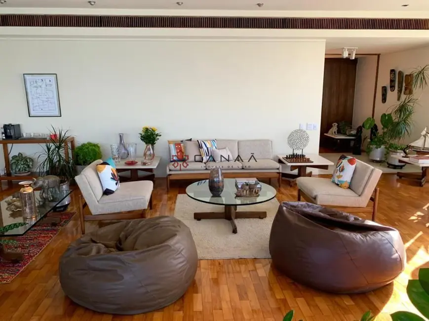 Apartamento com 4 quartos à venda, 280m2 em Ipanema, Rio De Janeiro - RJ - imagem 8 Foto 8 de Apartamento com 4 quartos à venda, 280m2 em Ipanema, Rio De Janeiro - RJ