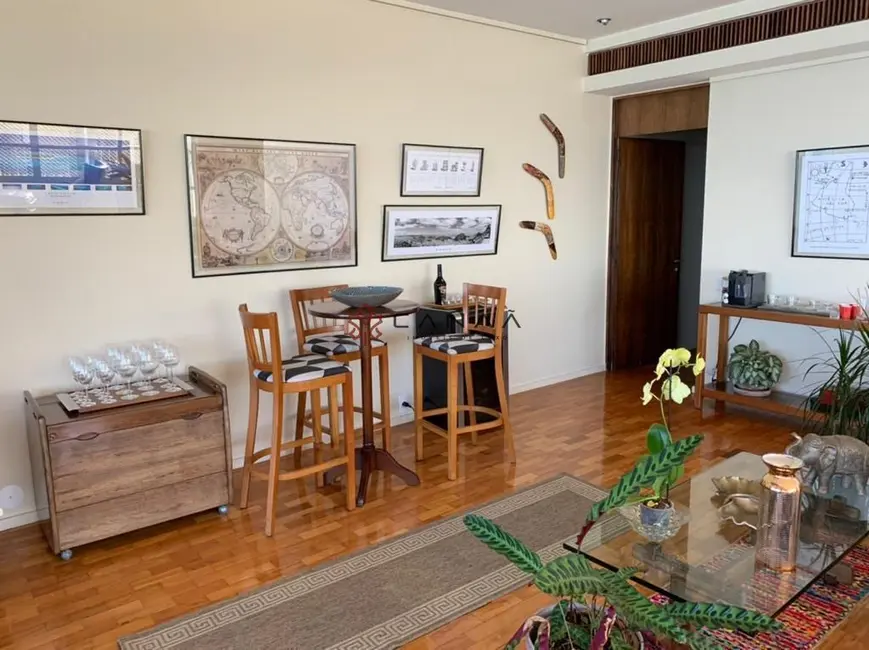 Apartamento com 4 quartos à venda, 280m2 em Ipanema, Rio De Janeiro - RJ - imagem 4 Foto 4 de Apartamento com 4 quartos à venda, 280m2 em Ipanema, Rio De Janeiro - RJ