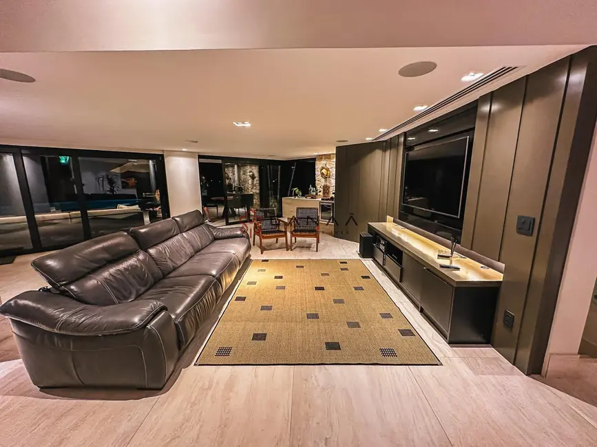 Foto 9 de Casa de Condomínio com 5 quartos à venda, 650m2 em Portogalo, Angra Dos Reis - RJ