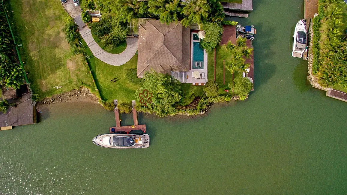 Foto 7 de Casa de Condomínio com 5 quartos à venda, 600m2 em Mombaça, Angra Dos Reis - RJ